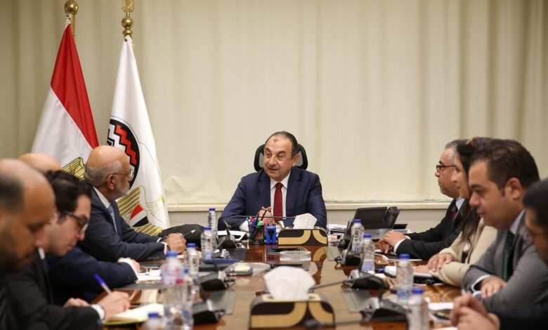 وزير-قطاع-الأعمال-العام-يبحث-فرص-التعاون-مع-“البنك-الدولي”