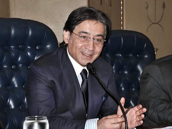 أحمد-عز-لـ”فاينانشيال-تايمز”:-فرض-الاتحاد-الأوروبي-رسومًا-جمركية-شاملة-على-واردات-الصلب-يعاقب-الموردين-الملتزمين-بشكل-غير-عادل