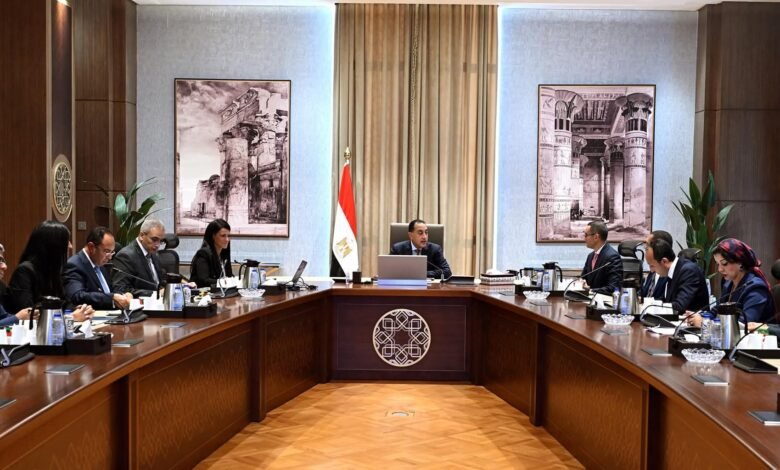 رئيس-الوزراء-يتابع-موقف-المقرات-التي-تم-إخلاؤها-بعد-الانتقال-للعاصمة-الإدارية