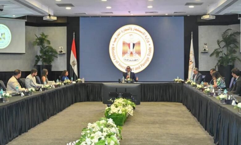 “الخطيب”:-تعزيز-تنافسية-الاقتصاد-المصري-يساعد-في-جذب-الاستثمارات-الأجنبية
