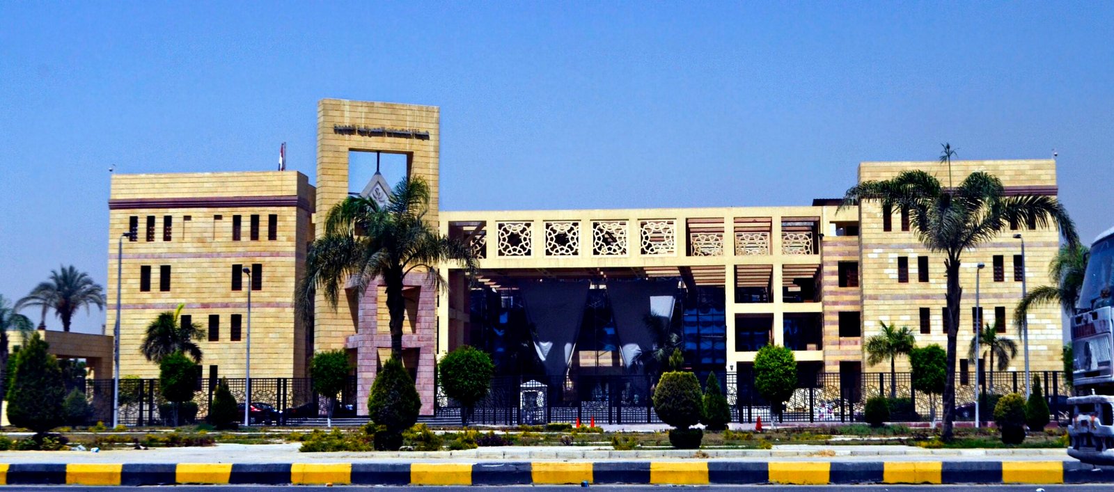 “المجتمعات-العمرانية”:-تيسيرات-لسداد-المستحقات-المتأخرة-على-الوحدات-والأراضي