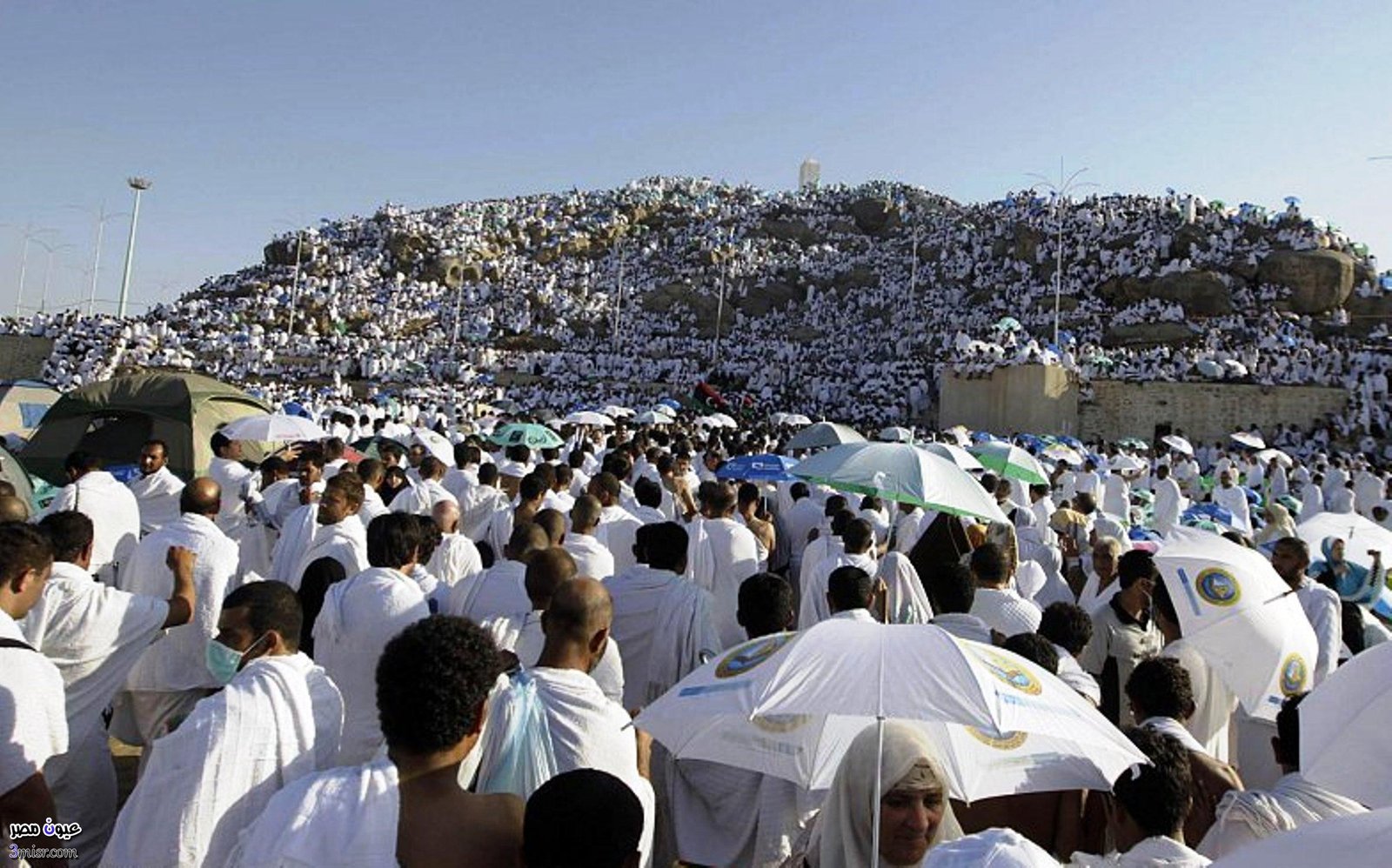 “السياحة-والآثار”-تعتمد-الضوابط-المنظمة-للحج-السياحي 