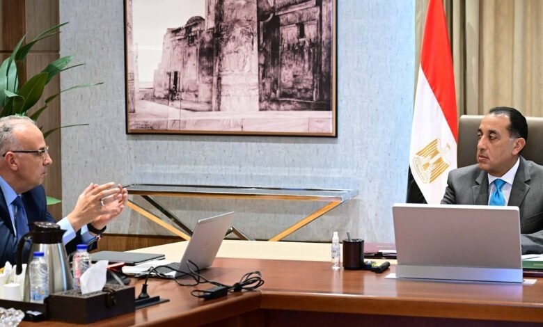 “مدبولي”-يتابع-جهود-إزالة-تعديات-نهر-النيل-في-إطار-“المشروع-القومي-لضبط-النيل”