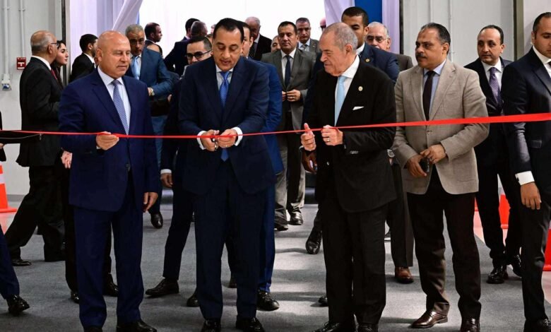 رئيس-الوزراء-يفتتح-مصنع-“منصور-للفلاتر”-باستثمارات-11-مليون-دولار