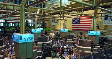 الأسهم-الأمريكية-تتراجع-1%-في-المستهل.-وداو-جونز-يفقد-555-نقطة