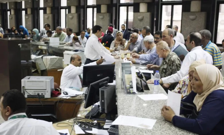 لضمان-الربحية.-كيف-تتنافس-البنوك-على-كبار-العملاء؟