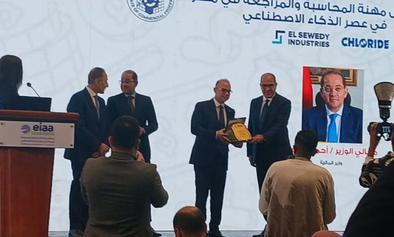 محمد-فريد:-معايير-جديدة-للمحاسبة-والمراجعة-للشركات-الصغيرة-والمتوسطة