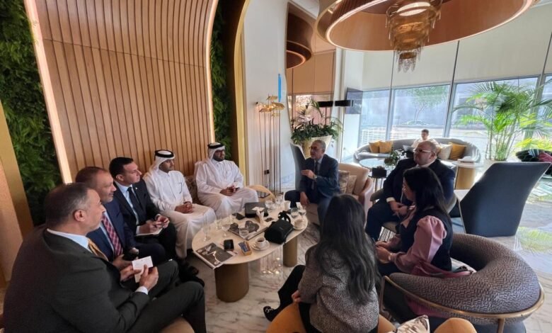 هيئة-الاستثمار-تبحث-مع-رجال-الأعمال-القطريين-فرص-التوسع-الاستثماري-في-مصر