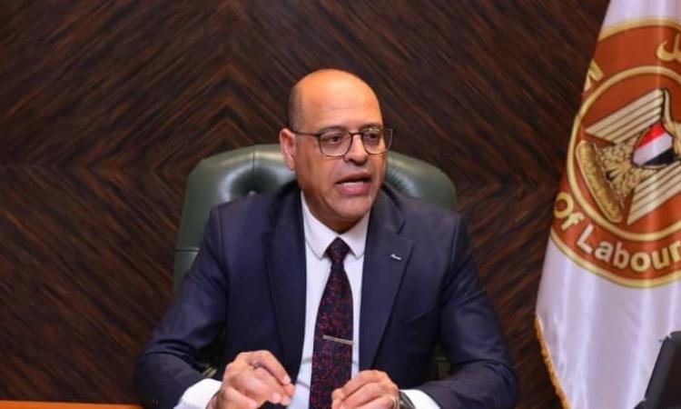وزير-العمل:-الصناعة-النظيفة-جزء-من-مستقبل-الاقتصاد-المصري