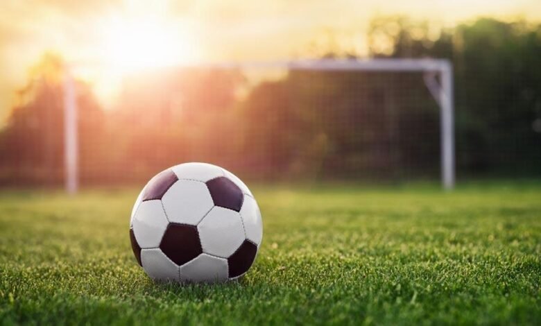 «نوفافيرا»-تورد-2000-كرة-قدم-لأندية-«الليجا»-بقيمة-300-مليون-جنيه