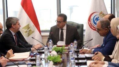 “عبدالغفار”-يتابع-تطورات-إنشاء-مصنع-اللقاحات-بالتعاون-مع-صندوق-الاستثمار-الأوروبي