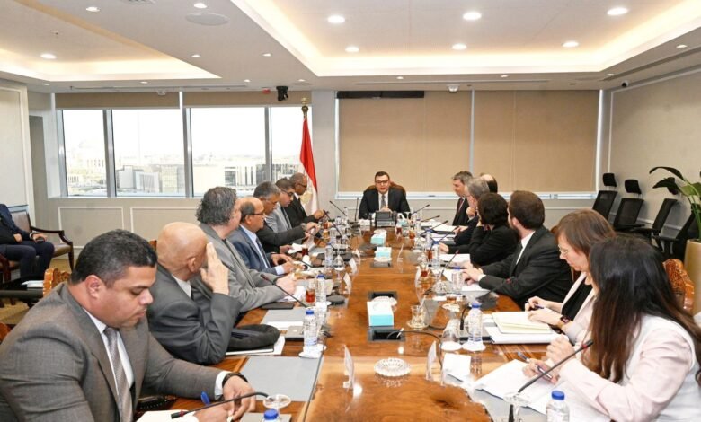 “الإسكان”-تنفذ-مشروعات-بالتعاون-مع-“الاستثمار-الأوروبي”-بنحو-721-مليون-يورو