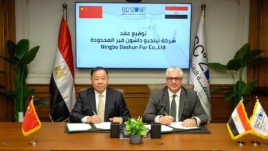 اقتصادية-قناة-السويس-توقع-عقد-مشروع-صينى-لمنسوجات-المايكروفايبر-بالقنطرة-غرب