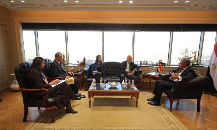 وزير-السياحة-يبحث-مع-سفير-اليونان-بالقاهرة-تعزيز-التعاون-السياحى-والأثرى