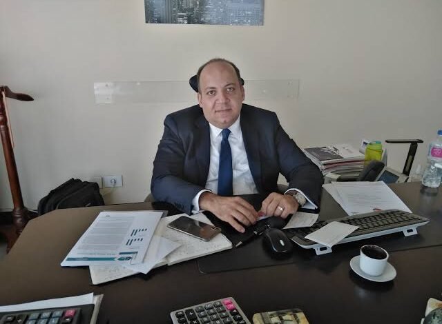 أحمد-أسامة:-الضوابط-الرقابية-والمنح-المسؤول-سيقودان-نمو-التمويل-الاستهلاكي-بمصر