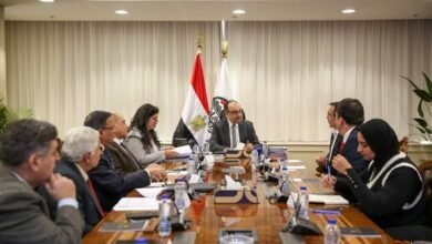 “قطاع-الأعمال”-تبحث-مع-مستثمرين-أتراك-فرص-التعاون-في-صناعة-الملابس