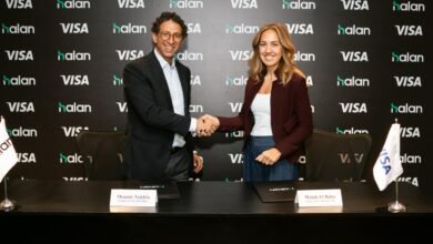 “إم-إن-تي-حالاً”-توقع-شراكة-مع-“ڤيزا”-لتعزيز-الكروت-مسبقة-الدفع-والمدفوعات