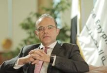 محمد-فريد-وزير-الاستثمار.-مسيرة-قيادية-حافلة-فى-تنظيم-الأسواق-المالية