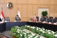 “الصناعة”-تبحث-تذليل-تحديات-“شق-الثعبان”-وتعزيز-صناعة-الرخام