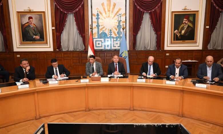 وزير-الصناعة:-مهلة-زمنية-لتقنين-أوضاع-مستثمري-شق-الثعبان