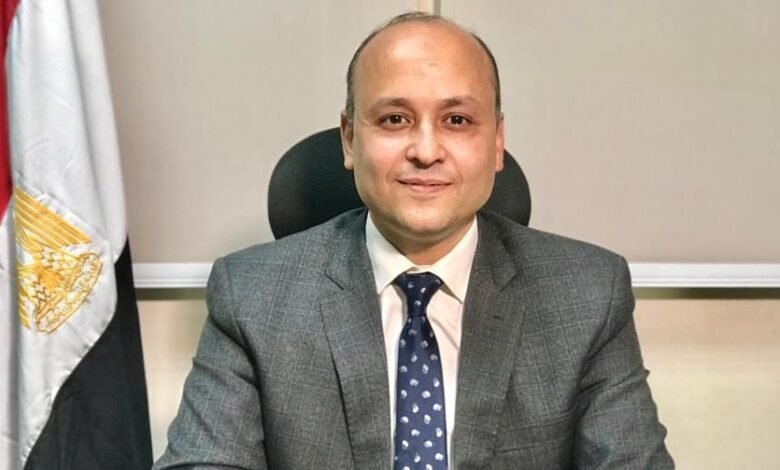 ندب-عمرو-خطاب-لشغل-وظيفة-مساعد-وزيرة-الإسكان