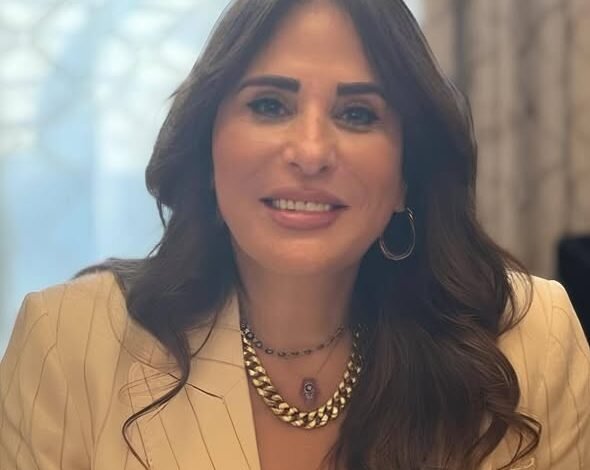 وزيرة-الإسكان-توجه-بطرح-محطات-التحلية-بالساحل-الشمالي-الغربي-على-القطاع-الخاص-للقيام-بأعمال-التشغيل-والصيانة