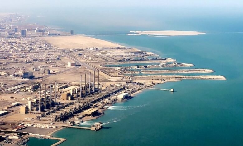 الإسكان-تطرح-تشغيل-وصيانة-محطات-تحلية-المياه-بالساحل-الشمالي-على-القطاع-الخاص