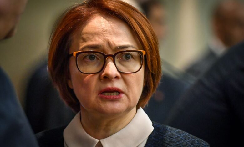 المركزي-الروسي-يخفض-الفائدة-50-نقطة-أساس-ويحذر-من-الضبابية