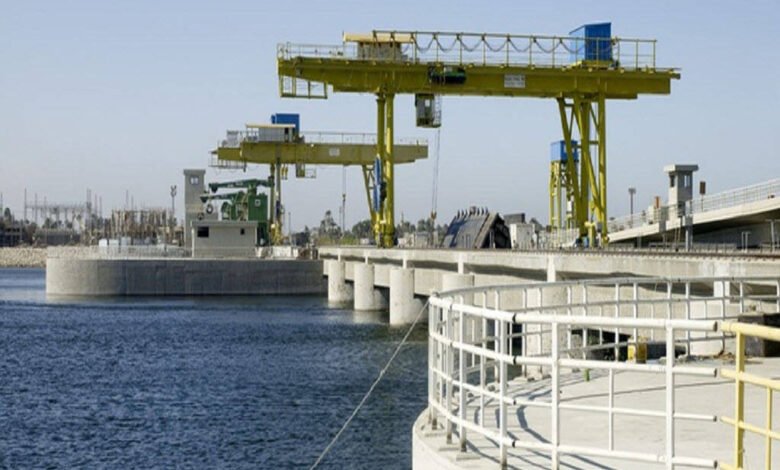 تحالف-“أوراسكوم-وengie-وaeolus”-يوقع-اتفاقية-إنشاء-محطة-رياح-بقدرة-900-ميجاوات