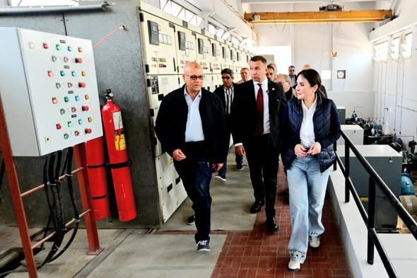 وزيرة-الإسكان-تتابع-أعمال-ربط-خط-مياه-الشرب-الرئيسي-بزهراء-المعادي