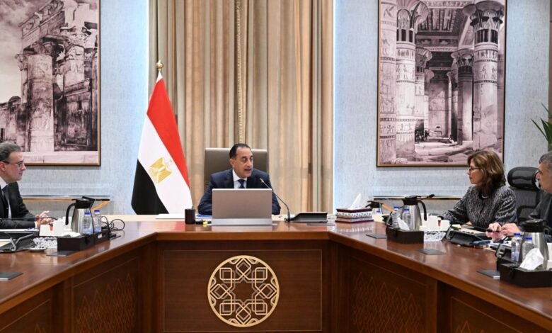 رئيس-الوزراء-يستعرض-المنظومة-المقترحة-لتطوير-وتأهيل-الكوادر-بالجهاز-الإدارى-للدولة