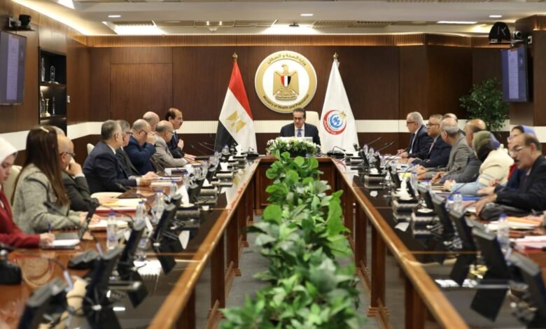 وزير-الصحة-يترأس-اجتماع-مجلس-إدارة-هيئة-التأمين-الصحي