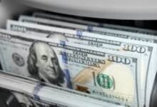 لأول-مرة.-أسعار-الدولار-تتجاوز-54-جنيهًا-في-البنوك-المصرية