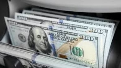 لأول-مرة.-أسعار-الدولار-تتجاوز-54-جنيهًا-في-البنوك-المصرية