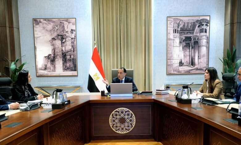 رئيس-الوزراء-يتابع-إجراءات-طرح-وحدات-سكنية-بالإيجار-للمواطنين
