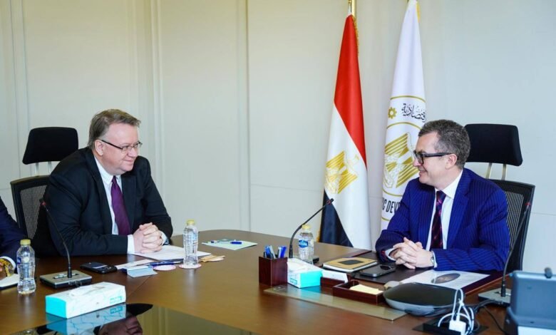 مصر-تبحث-تعزيز-التعاون-مع-منظمة-العمل-لدعم-الشركات-الناشئة