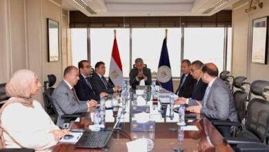 وزير-السياحة-يتابع-مستجدات-إطلاق-منظومة-مدفوعات-الشركات-cps-وتطوير-منصة-“رحلة”