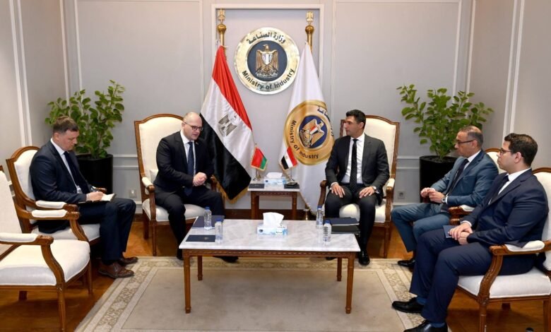 مصر-تسعى-للاستفادة-من-الخبرات-البيلاروسية-في-توطين-الصناعات-الثقيلة-محلياً