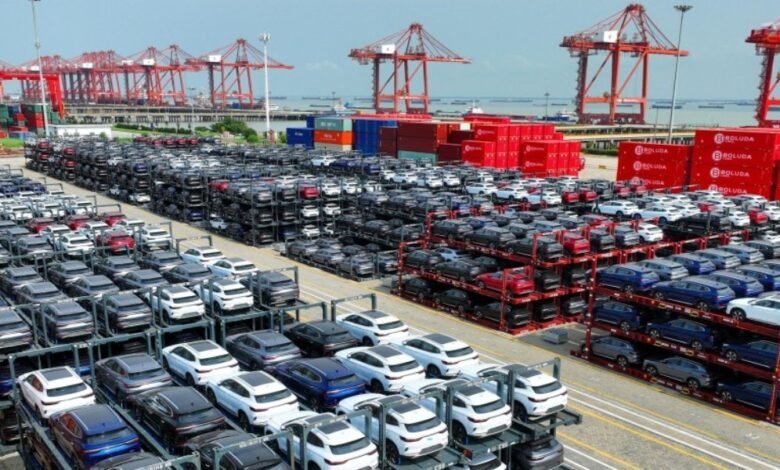 الحكومة-توافق-على-ضم-صادرات-السيارات-إلى-برنامج-رد-الأعباء