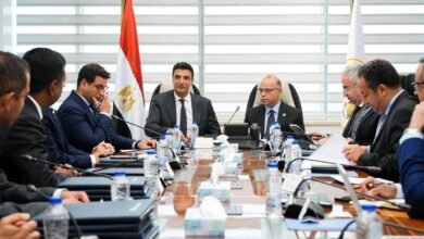 الحكومة-تبحث-تعزيز-التعاون-مع-“air-liquide”-في-مجال-الغازات-الصناعية