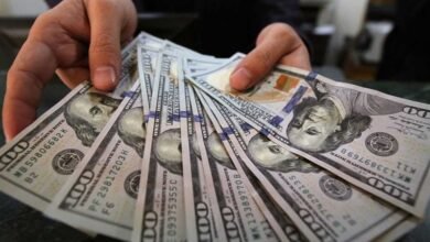 أسعار-الدولار-في-البنوك-تذهب-الى-مستويات-تاريخية.-والسعر-يقترب-من-54-جنيهاً
