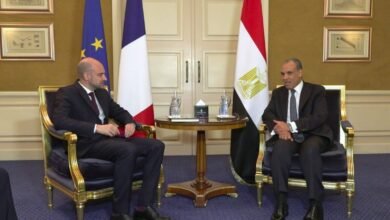 مصر-وفرنسا-تتطلعان-للارتقاء-بالتعاون-في-المجالات-الاقتصادية-والتجارية