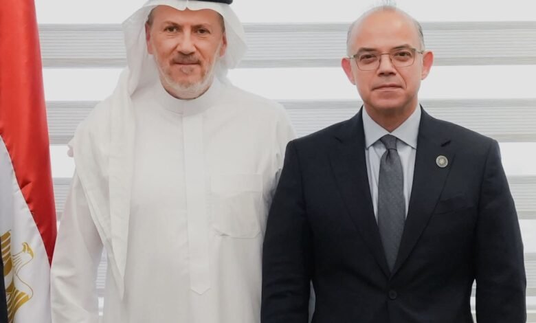 وزير-الاستثمار-يبحث-مع-“الإسلامية-لتمويل-التجارة”-تطوير-برامج-التمويل-وبعثات-التصدير-والتكامل-الصناعي