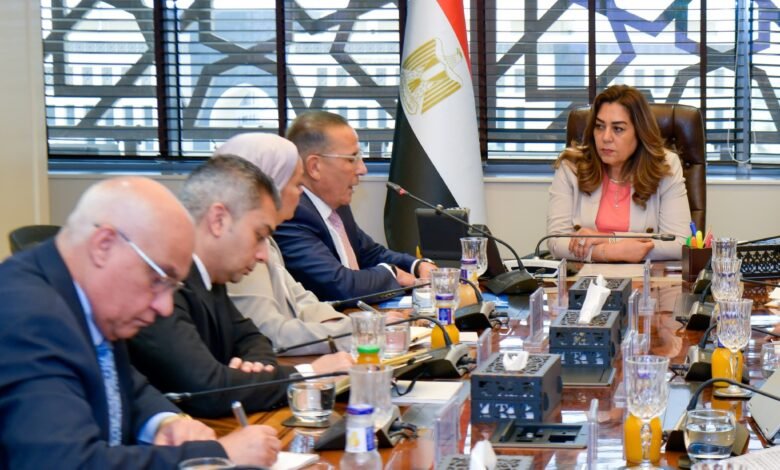 وزيرة-التنمية-المحلية-والبيئة-تبحث-فرص-الاستثمار-المستدام-في-شرم-الشيخ
