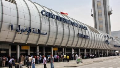 مصر-توقع-اتفاقيتين-لتشغيل-منظومة-“visa-on-arrival”-بمطار-القاهرة-الدولي