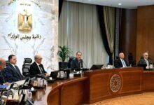 الحكومة-توافق-على-استمرار-“العمل-عن-بُعد”-يوم-الأحد-من-كل-أسبوع-خلال-يونيو