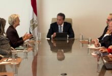 وزير-الصحة-يبحث-مع-نوفارتس-وباير-تعزيز-صحة-القلب-في-مصر