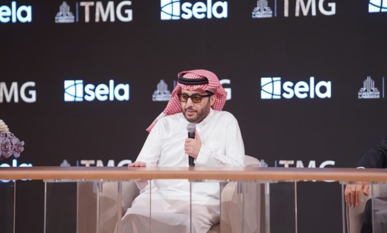 تركي-آل-الشيخ-يشيد-بهشام-طلعت-مصطفى:-استثمر-في-الصحراء-فأصبح-من-أكبر-المطورين-بالعالم