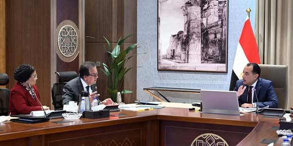 رئيس-الوزراء-يتابع-جهود-حوكمة-منظومة-صرف-ألبان-الأطفال-الصناعية-المدعمة