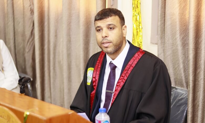 منح-الباحث-حسام-راضي-درجة-الماجستير-بامتياز-عن-دراسة-حول-التحول-الرقمي-بالمنظمات-الأهلية